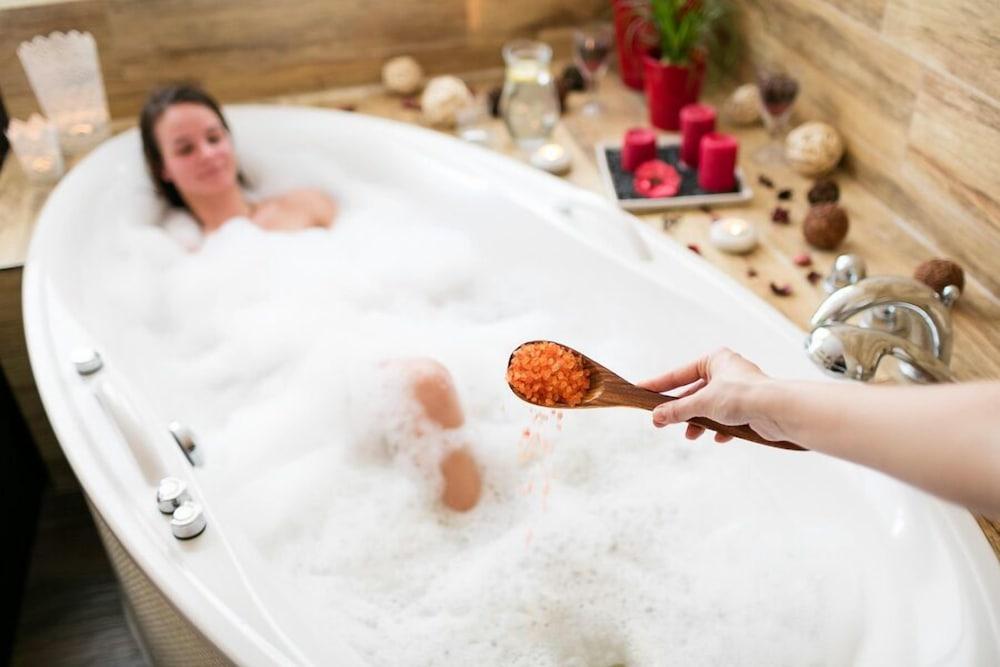 Wine Wellness Hotel Amande הוסטופצ'ה מראה חיצוני תמונה