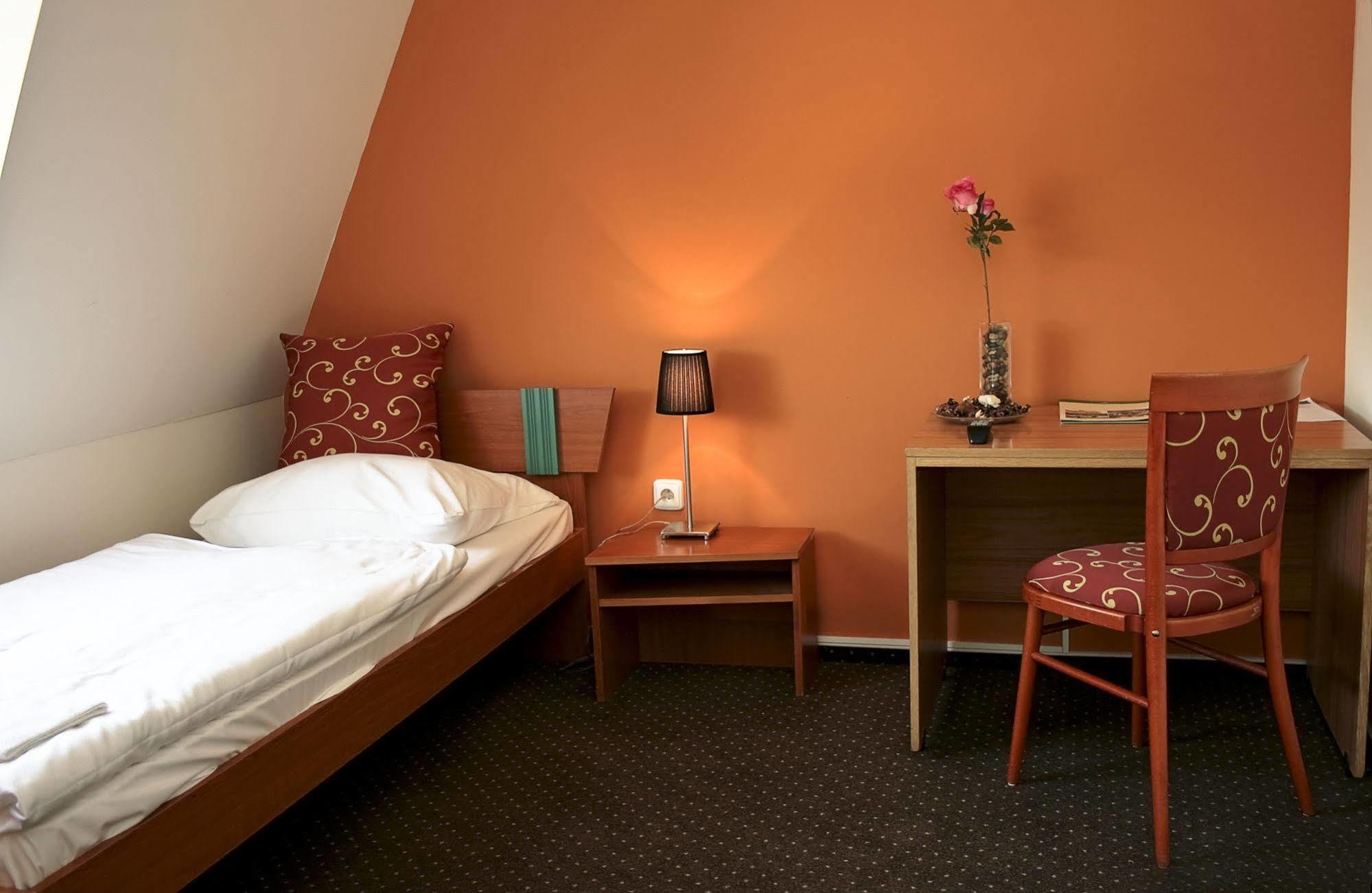 Wine Wellness Hotel Amande הוסטופצ'ה מראה חיצוני תמונה