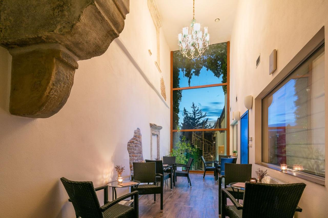Wine Wellness Hotel Amande הוסטופצ'ה מראה חיצוני תמונה